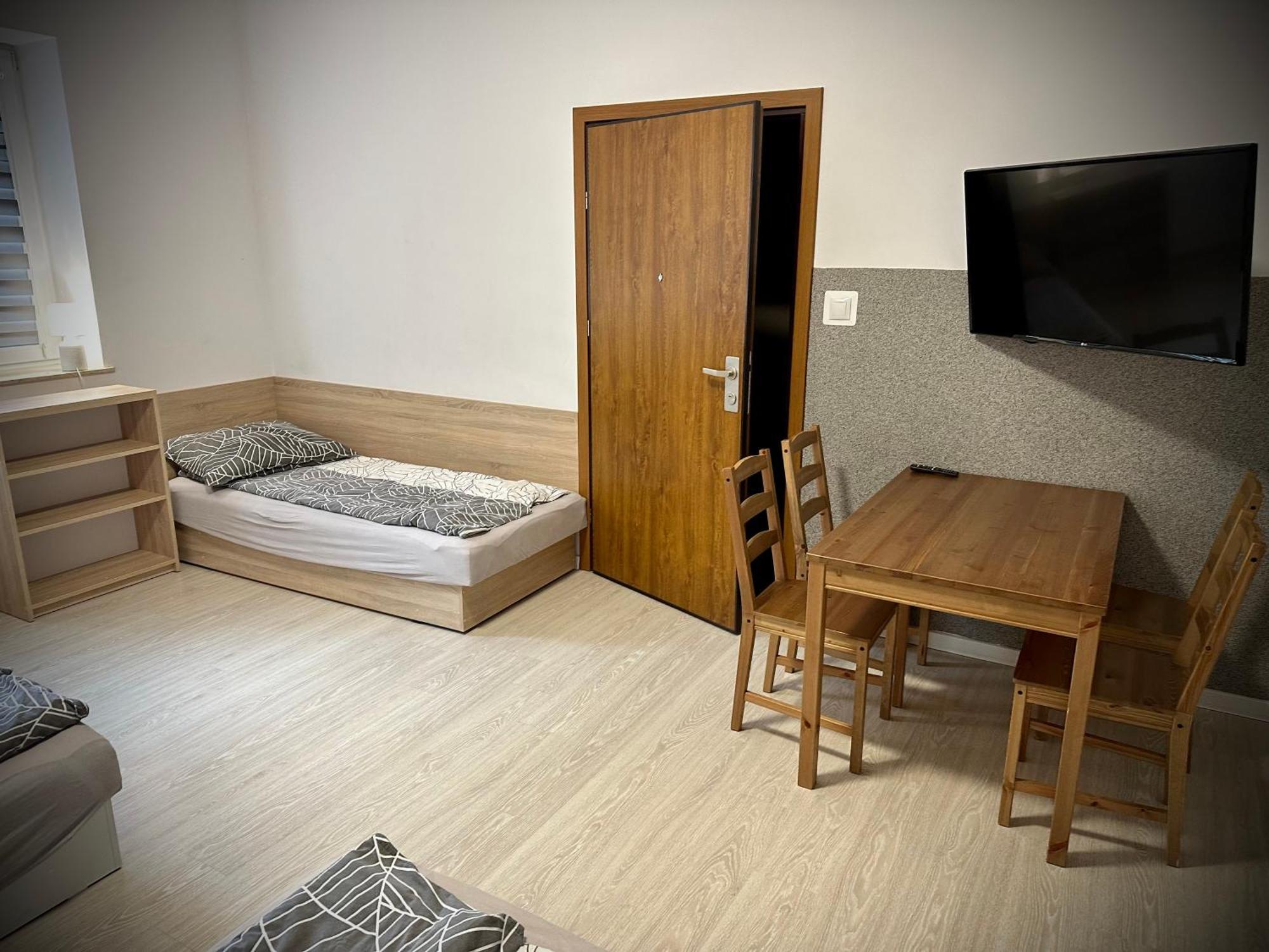 Płońsk Hostel Sportowa מראה חיצוני תמונה