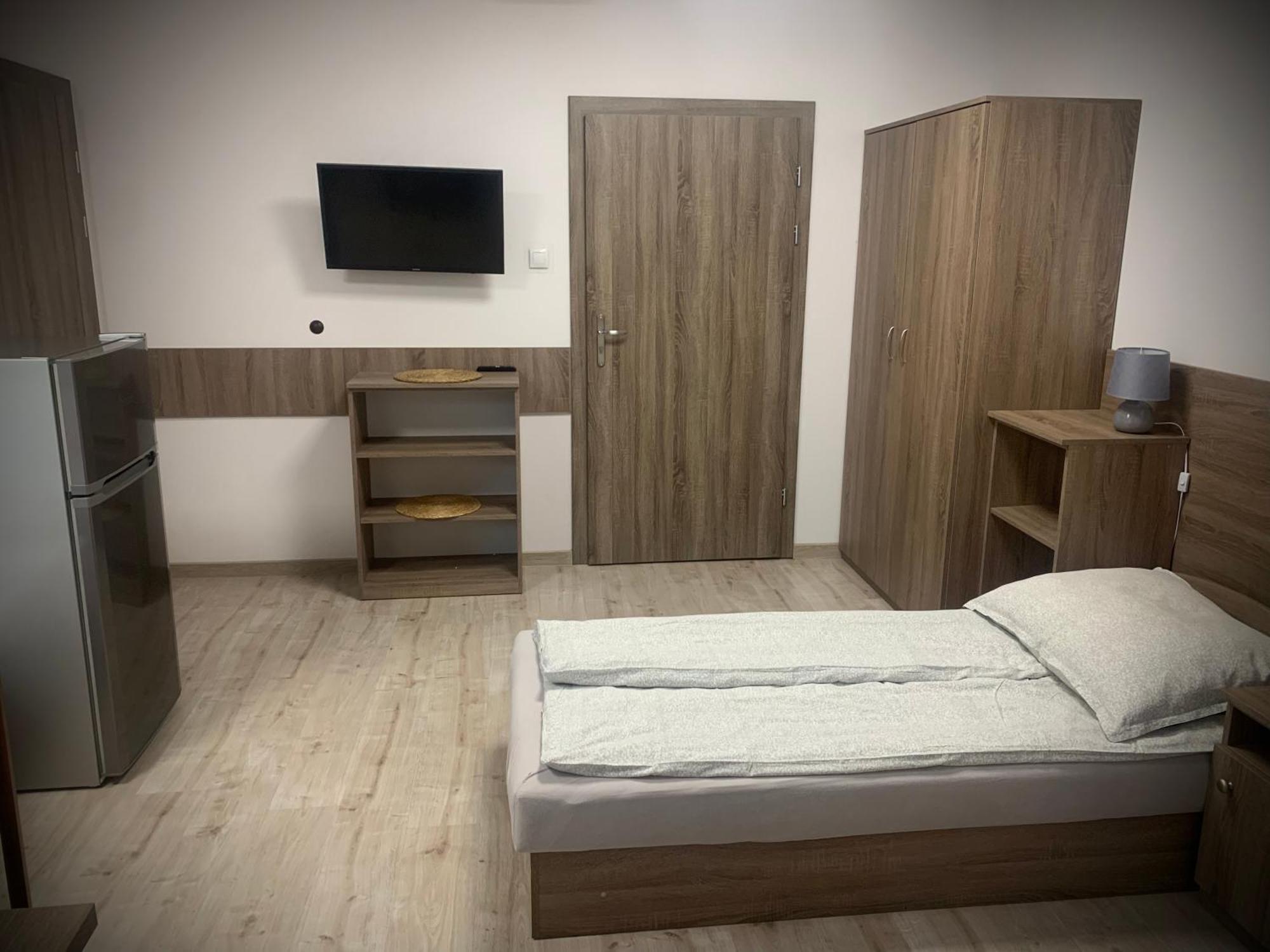 Płońsk Hostel Sportowa חדר תמונה