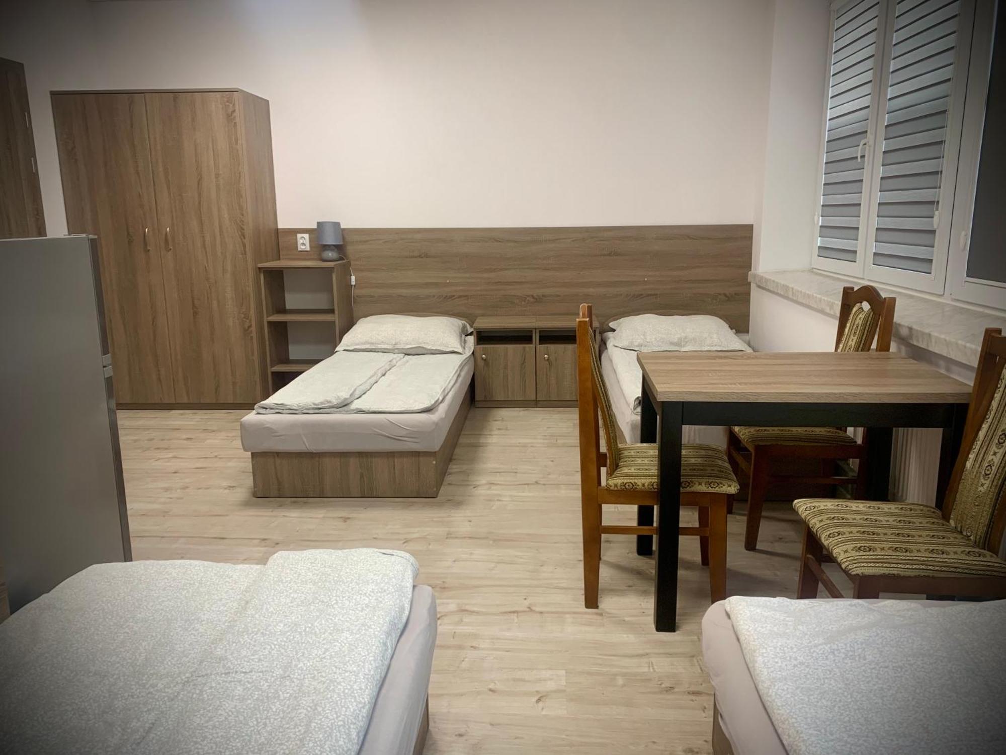 Płońsk Hostel Sportowa חדר תמונה